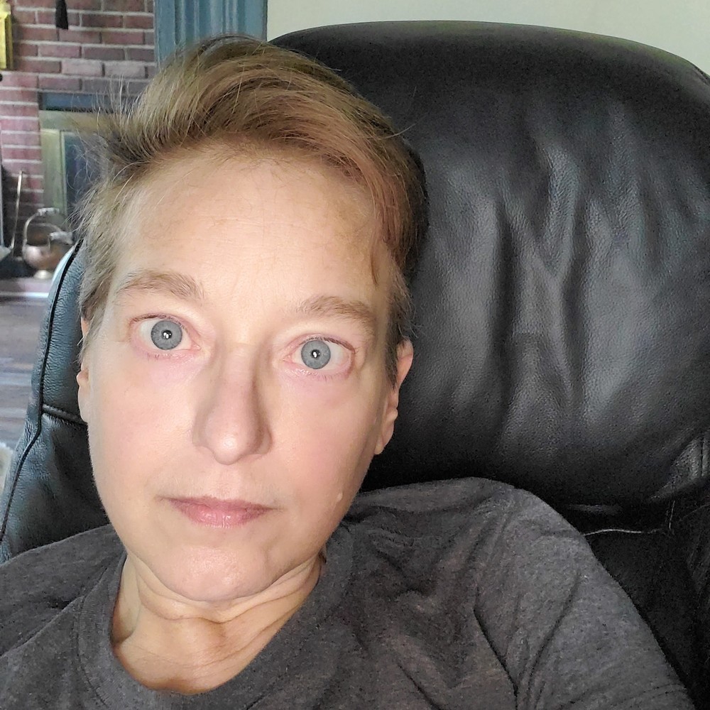 Meet your Posher, Christine
